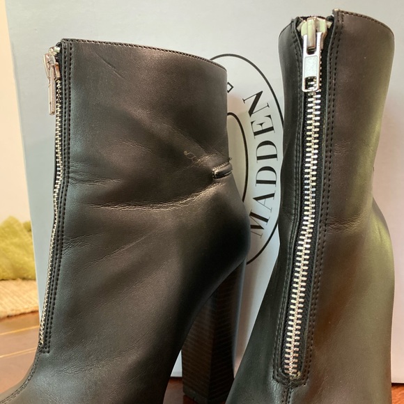 Steve Madden Booties - Picture 8 of 8